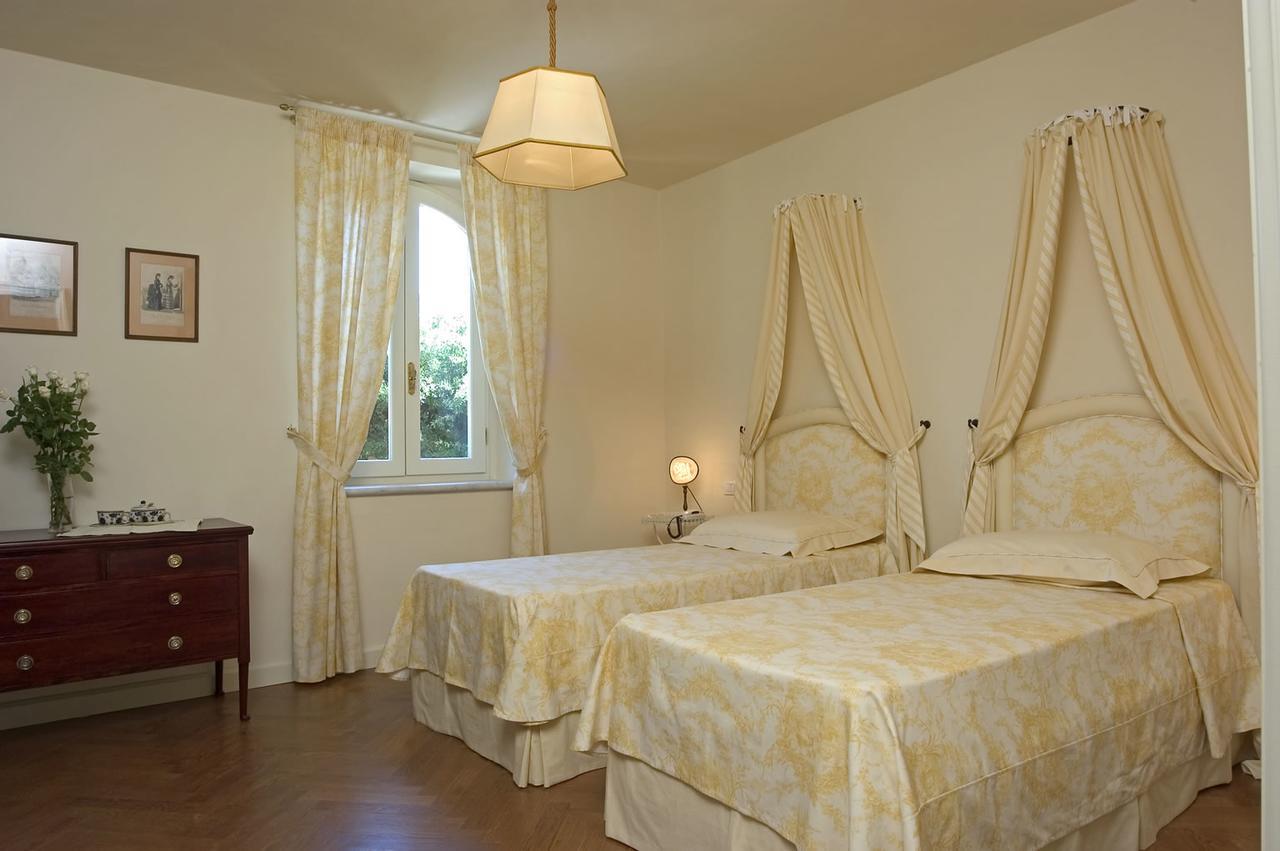 Villa Signori Марина-ди-Пьетрасанта Экстерьер фото